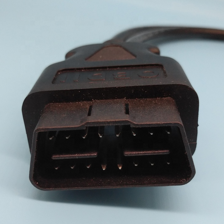 Cable OBD2 de 16 pines a J1939 de 9 pines para servicio pesado